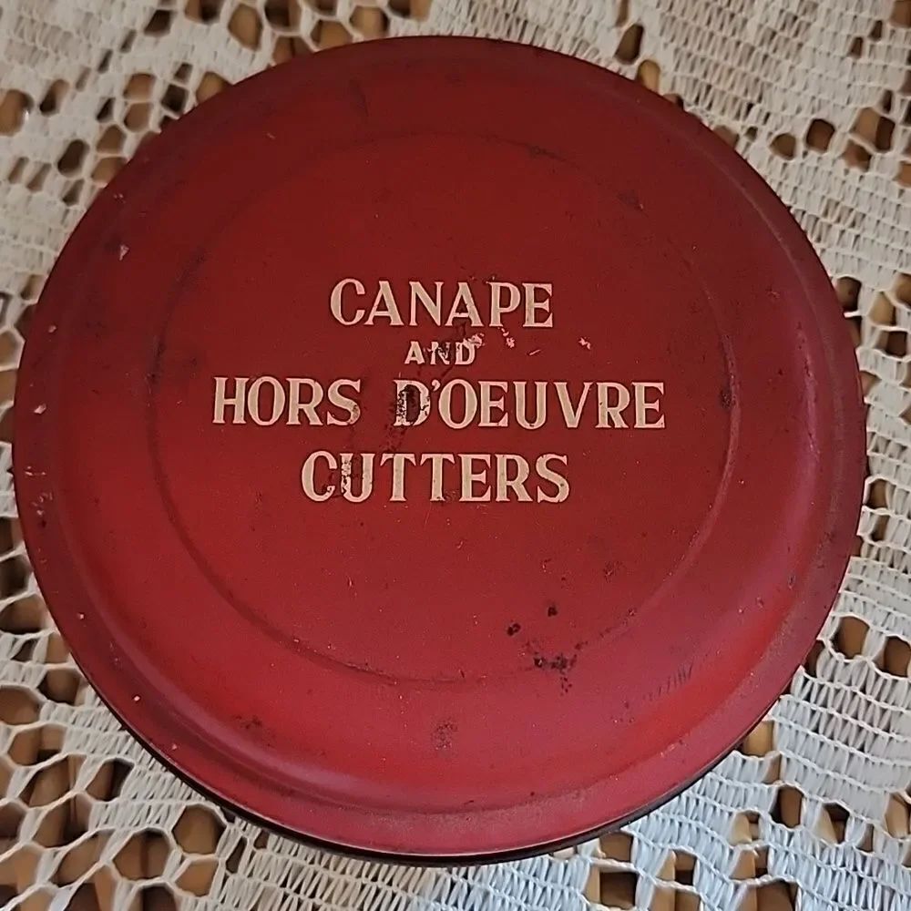 Vintage Japan Canape' Rusted Hors Doeuvre Cutters